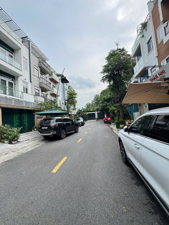 15,8 TỶ SỞ HỮU NHÀ 5,8M NGANG – FULL NỘI THẤT, ĐƯỜNG NỘI KHU 12M TẠI JAMONA CITY!