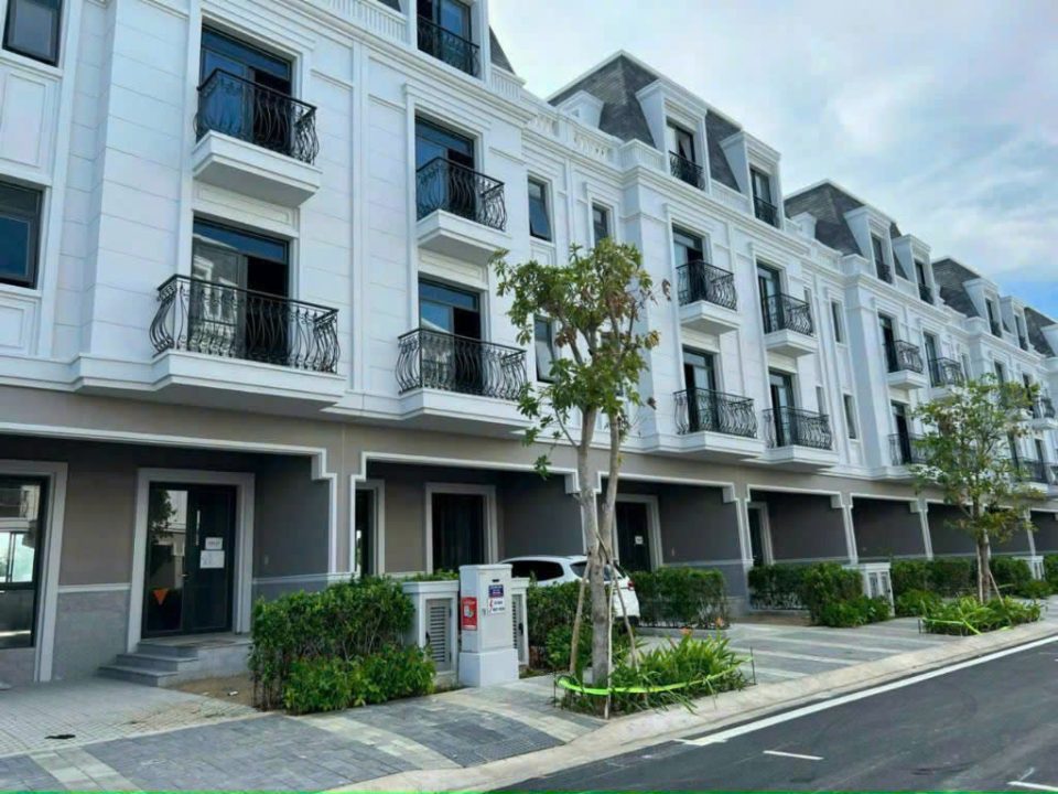 [BÁN] SHOPHOUSE AMELIE VILLA NHÀ BÈ – CĂN MỚI 120M² (6x20M), TRỆT 3 LẦU, ĐÃ CÓ SỔ HỒNG | GIÁ 14.5 TỶ
