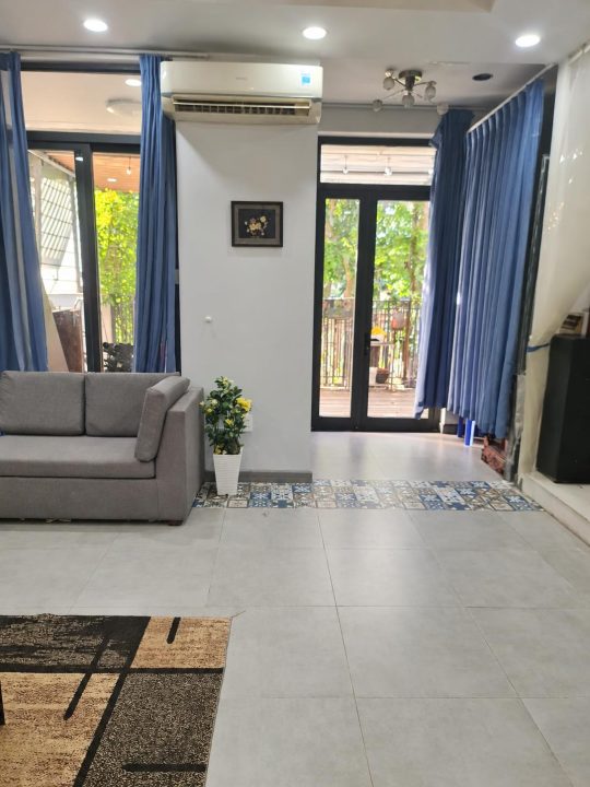 BÁN NHÀ PHỐ LAVILA  – FULL NỘI THẤT –  DT: 6 X 17.6 M ( 105.6 M2 ) – 14,6 TỶ