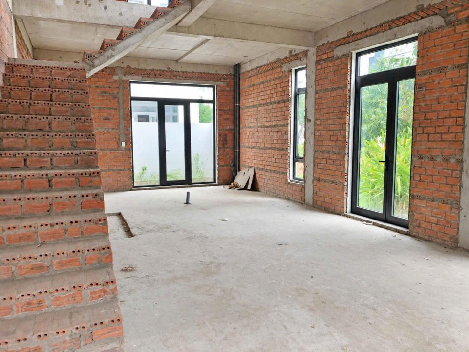 🔥 BÁN NHÀ THÔ LAVILA SHOPHOUSE ĐƯỜNG SỐ 1 – VỊ TRÍ ĐẸP, TỰ DO HOÀN THIỆN