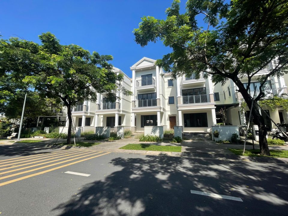 BÁN SHOPHOUSE KDC NINE SOUTH – ĐƯỜNG SỐ 21 – DT 7×17,5m