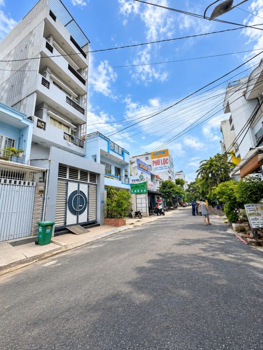 BÁN CHDV ĐƯỜNG 39 TÂN QUY – CÓ DÒNG TIỀN 60TR/THÁNG