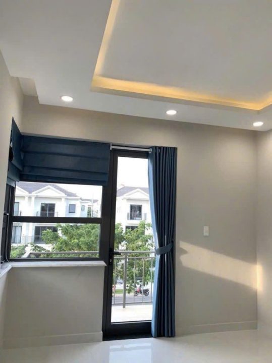 🏡🏡🏡BÁN NHÀ FULL NỘI THẤT LAVILA – SHOPHOUSE ĐƯỜNG SỐ 1 – VỊ TRÍ ĐẸP, THUẬN TIỆN KINH DOANH