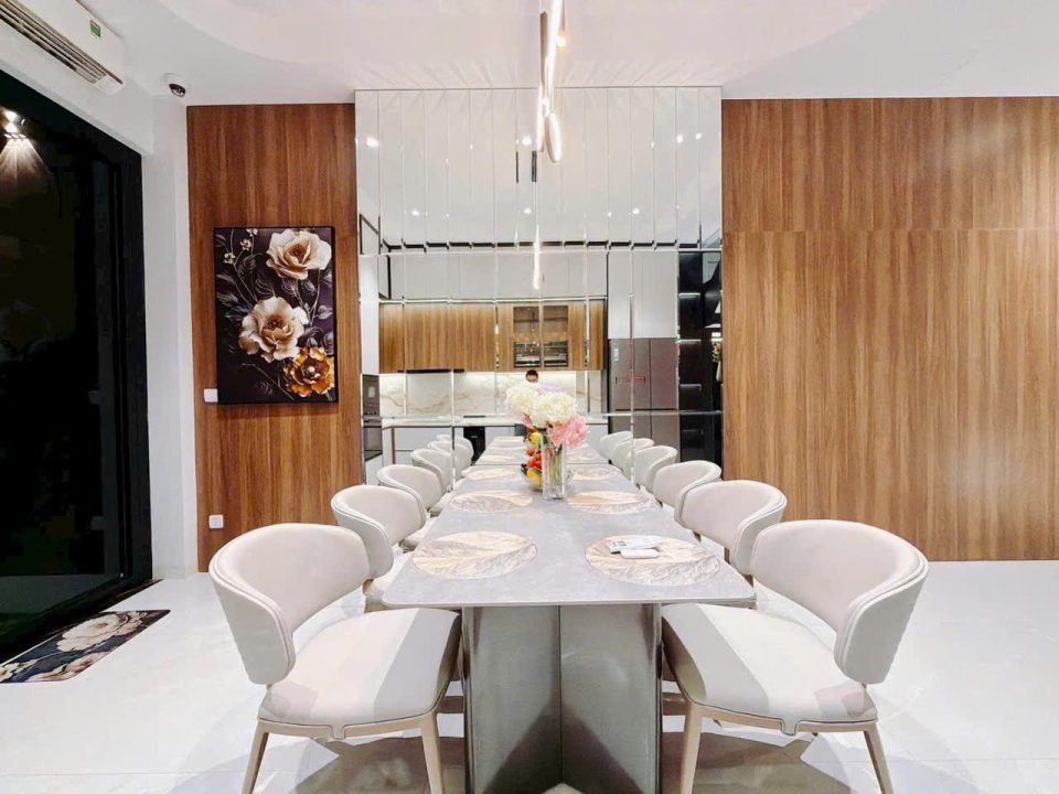 🏡 NHÀ ĐẸP FULL NỘI THẤT – ĐỐI DIỆN CÔNG VIÊN KDC AN PHÚ HƯNG
