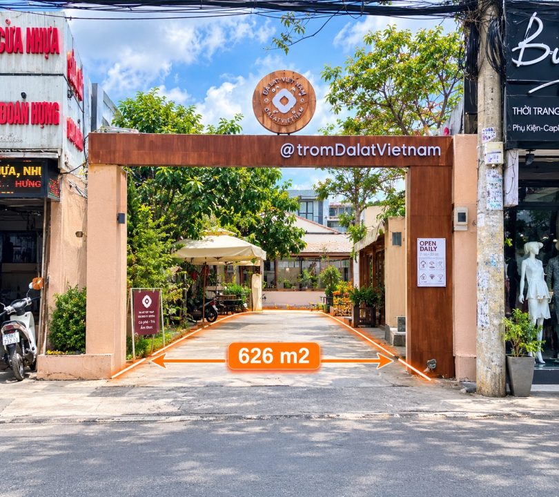 BÁN NHÀ HƠN 626m² MẶT TIỀN NGUYỄN THỊ THẬP – QUẬN 7