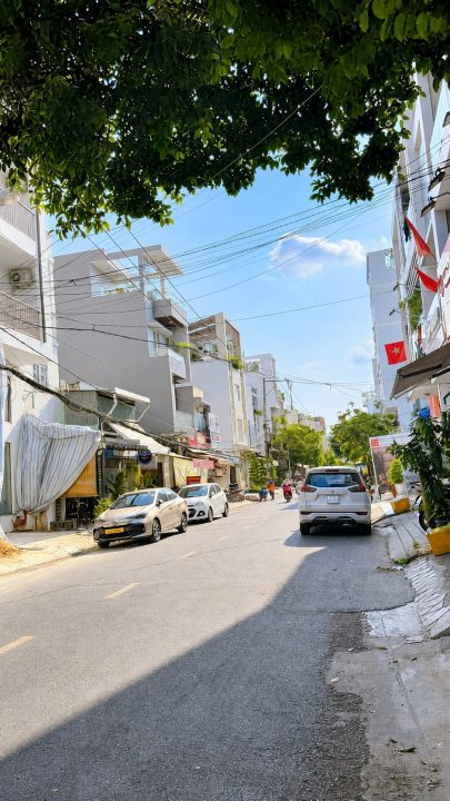 NHÀ MẶT TIỀN ĐƯỜNG LỚN PHAN HUY THỰC, TÂN KIỂNG – NHÀ MỚI ĐẸP – GIÁ CHỈ 15 TỶ
