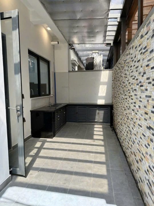 🏠 BÁN NHÀ HOÀN THIỆN NINE SOUTH – ĐƯỜNG SỐ 13 ✨ VỊ TRÍ ĐẸP – NHÀ FULL NỘI THẤT – ĐANG CÓ DÒNG TIỀN