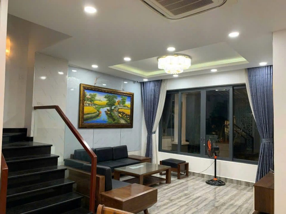 🏡 NHÀ ĐẸP NINE SOUTH – FULL NỘI THẤT – 4PN – ĐANG CHO THUÊ – GIÁ 17.3 TỶ