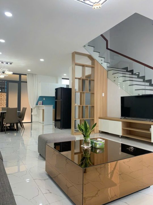 BÁN NHÀ KDC LAVILA DT 6 x 17,6m² – GIÁ 15 TỶ FULL NỘI THẤT