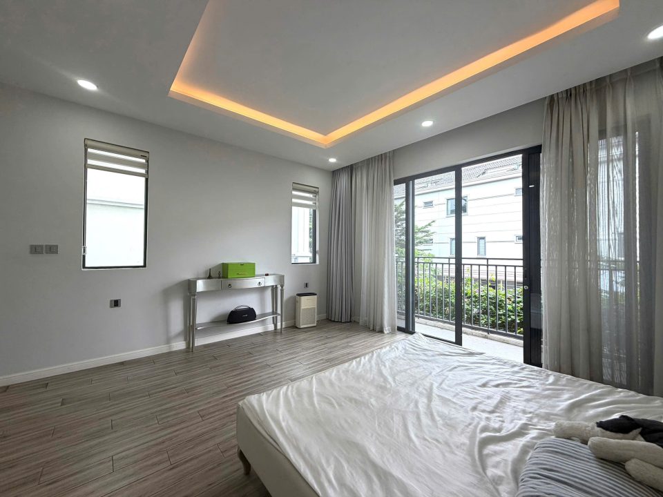 BÁN NHÀ HOÀN THIỆN FULL NỘI THẤT NINE SOUTH – ĐƯỜNG SỐ 17 GIÁ TỐT 18,5 TỶ